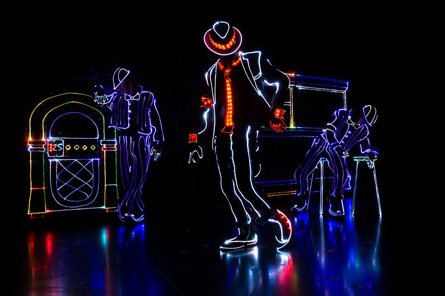 iLuminate Show